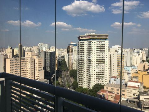 Image 5 - 940249