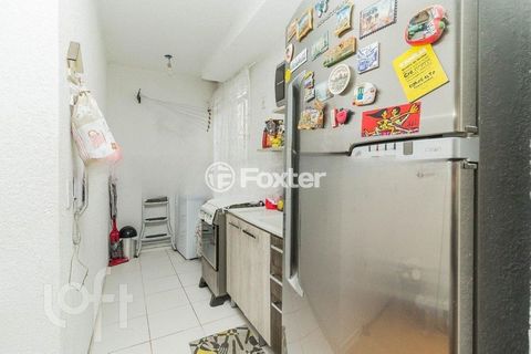 Image 4 - 940295