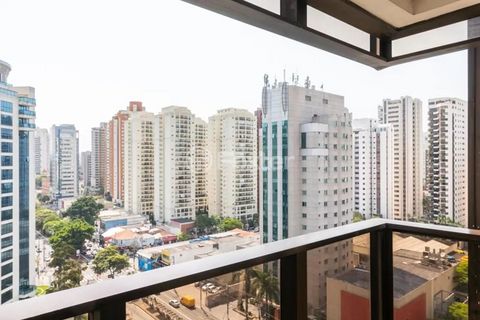 Image 3 - 940380