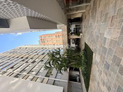 Image 1 - 940661