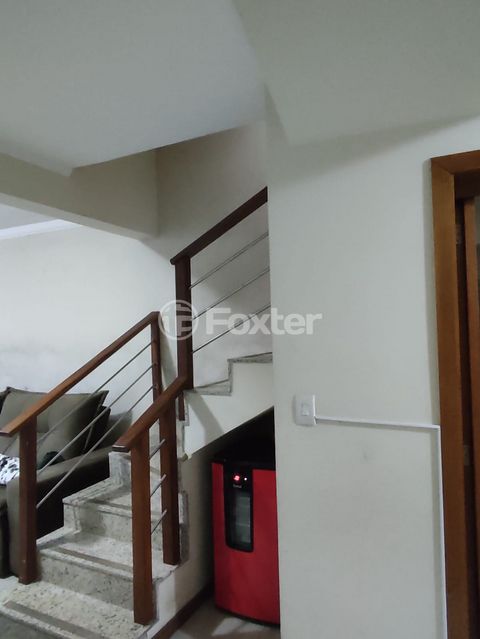 Image 4 - 940730