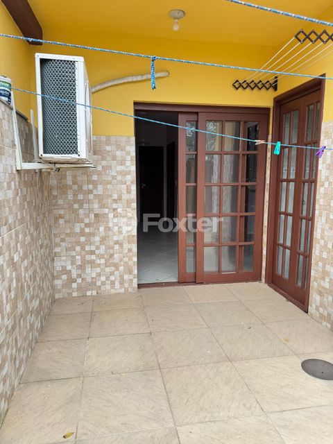 Image 3 - 941706