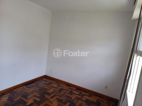Image 3 - 941767