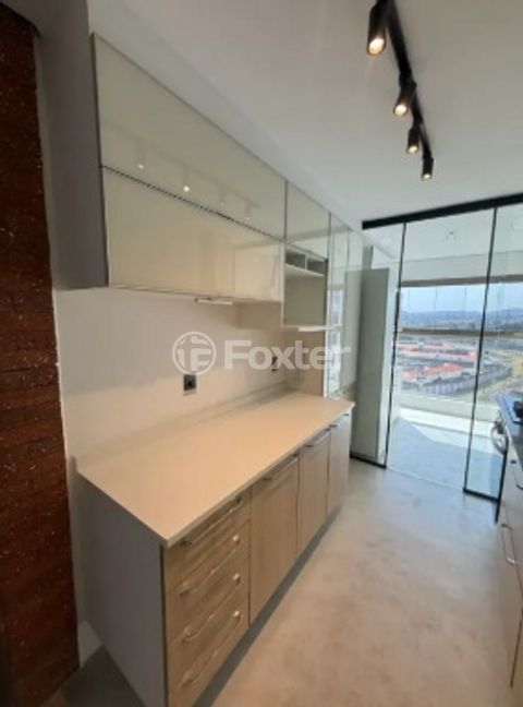 Image 3 - 941880