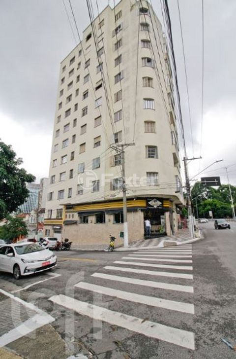 Image 3 - 941884