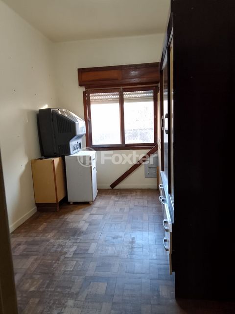 Image 5 - 941913